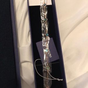 Never been used real Swarovski turquoise bracelet